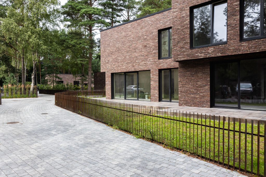 Nida Granit, Palanga